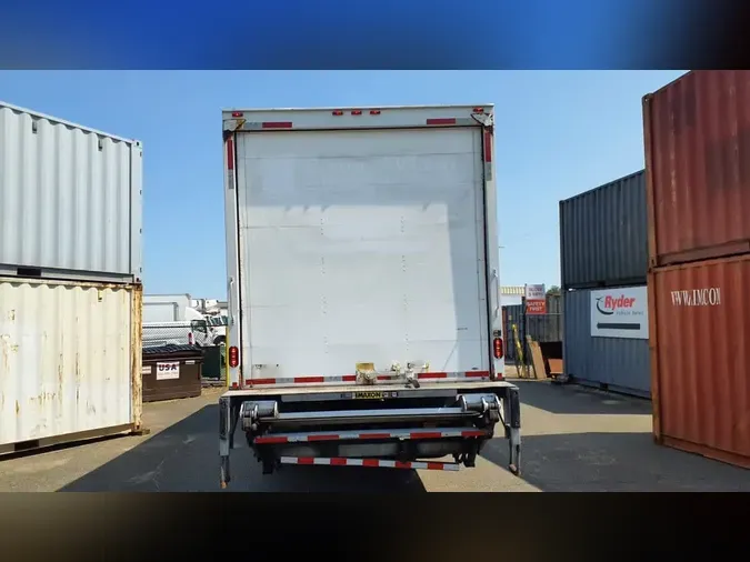 2020 FREIGHTLINER/MERCEDES M2 106