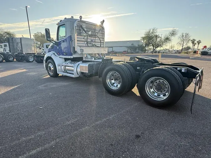 2019 Peterbilt 579