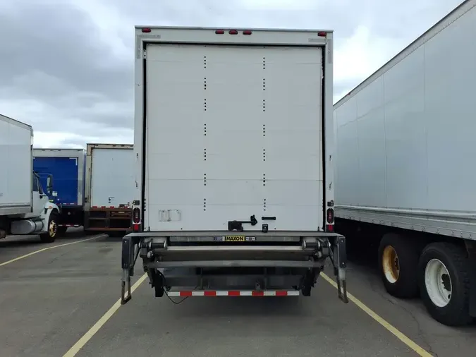 2021 FREIGHTLINER M2 106