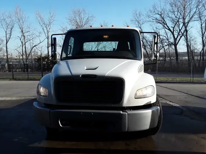 2020 FREIGHTLINER/MERCEDES M2 106