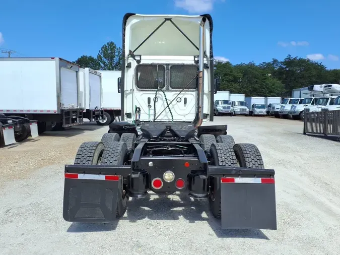 2020 FREIGHTLINER/MERCEDES CASCADIA 1256e7a0a86598cf4885aaae56a60270982