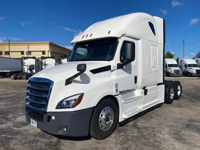 2020 Freightliner Cascadia