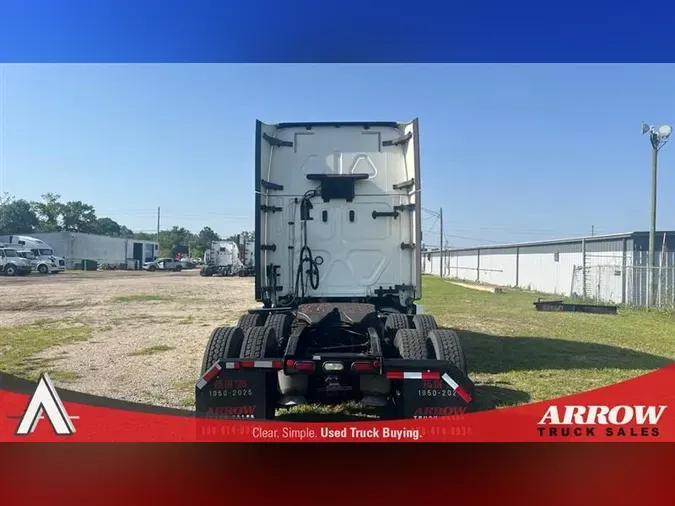 2020 FREIGHTLINER CA126