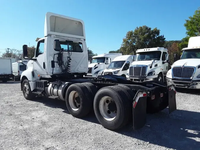 2019 NAVISTAR INTERNATIONAL LT625 DAYCAB T/A