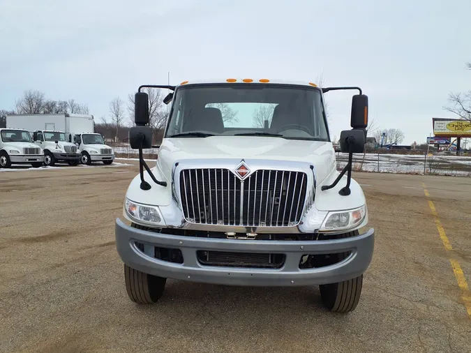 2018 NAVISTAR INTERNATIONAL 4300