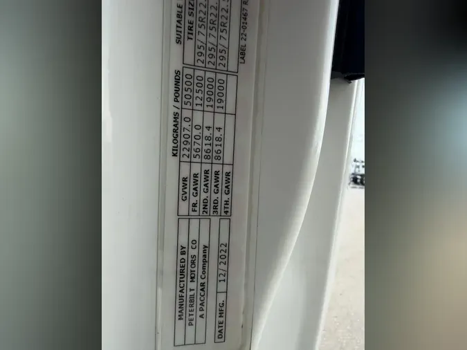 2023 Peterbilt 567