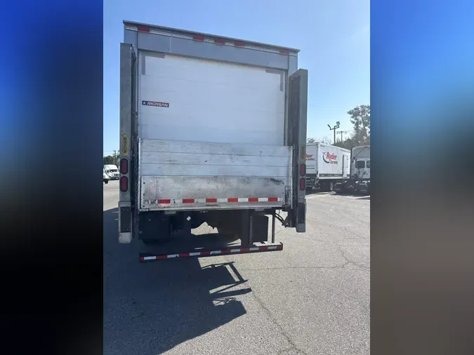 2018 FREIGHTLINER/MERCEDES M2 106