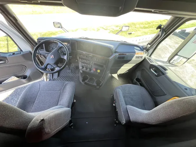 2022 International LT6256e9434c0e9bd19603a765631a51f6d65
