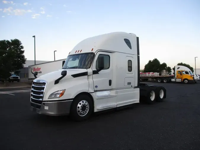 2020 FREIGHTLINER NEW CASCADIA PX12664