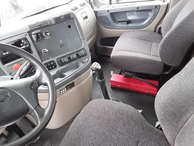 2018 FREIGHTLINER CASCADIA 125