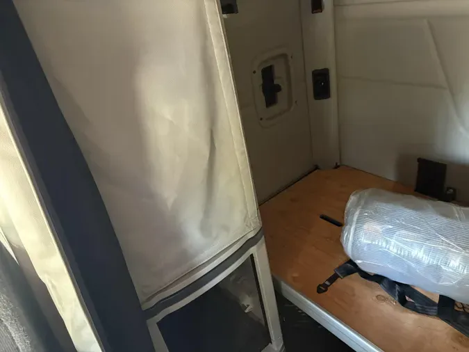 2022 Peterbilt 5796ea012aaf926250a778e42b6c8316f74