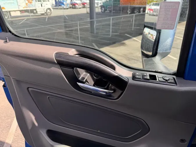 2022 International LT6256ea12eb3362eb7abdd3628395c16113d