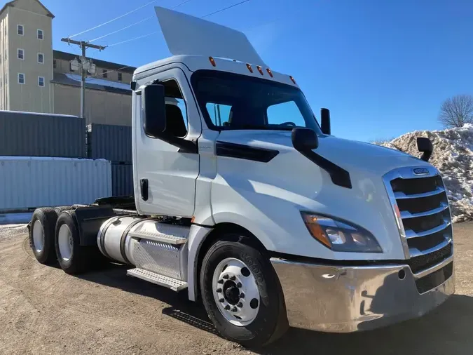 2019 FREIGHTLINER/MERCEDES NEW CASCADIA PX126646ea26039fa9fad13f9cd176b6aa56f96