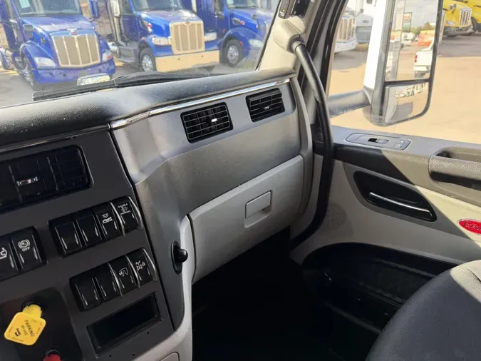 2022 Peterbilt 5796ea33cd67490460f7d08bcaa304eefb7