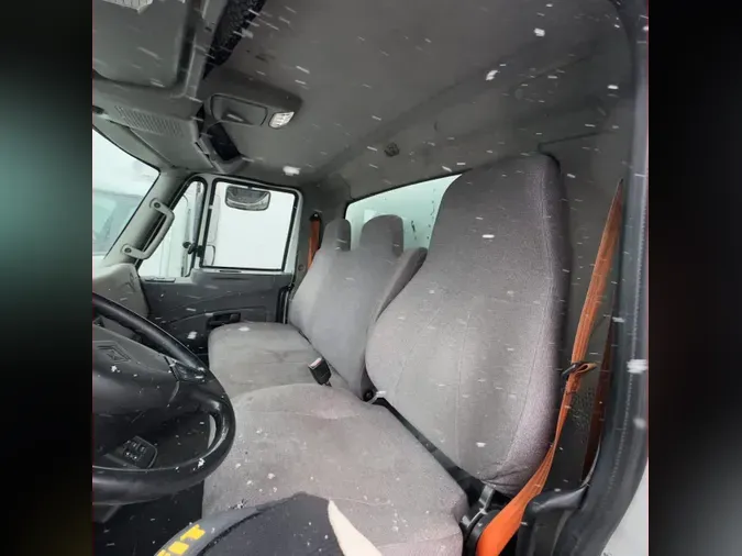 2019 NAVISTAR INTERNATIONAL 4300
