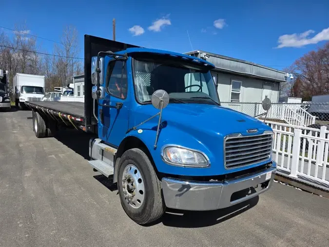 2020 FREIGHTLINER/MERCEDES M2 106