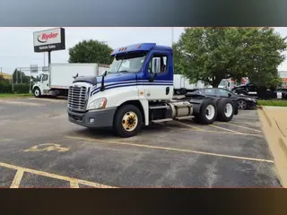 2020 FREIGHTLINER/MERCEDES CASCADIA 125