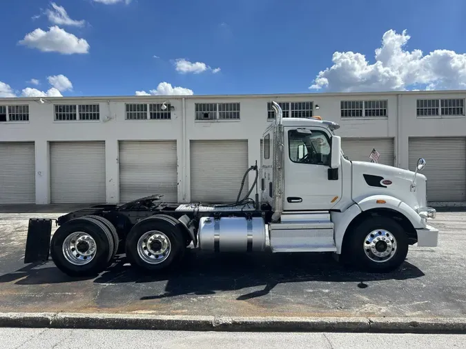 2020 Peterbilt 567