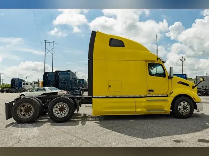 2022 PETERBILT 579