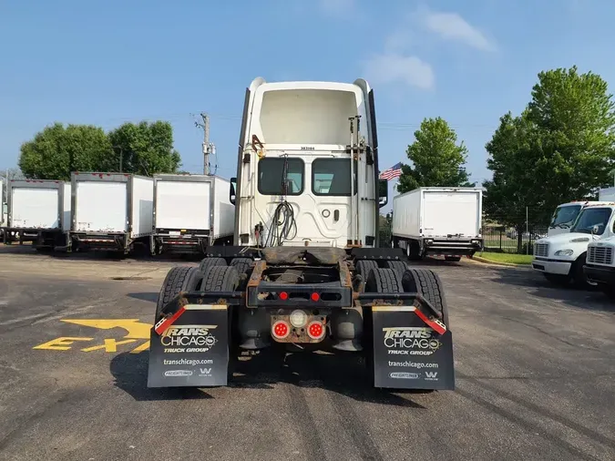 2018 FREIGHTLINER NEW CASCADIA 116