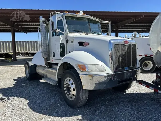 2014 PETERBILT 337