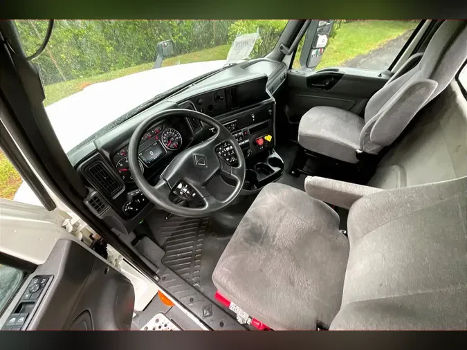 2021 INT LT625 6x4