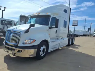 2020 NAVISTAR INTERNATIONAL LT625 SLPR CAB