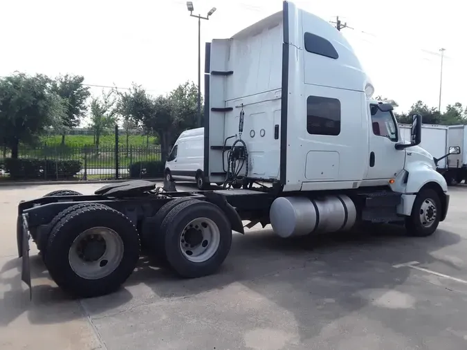 2019 NAVISTAR INTERNATIONAL LT625 SLPR CAB