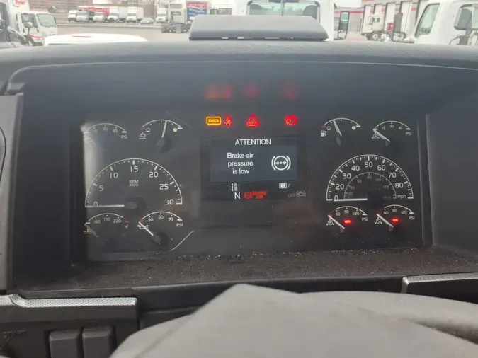 2020 VOLVO VNL64T-7606eb577039734300b42b8509c0a0c0a7e