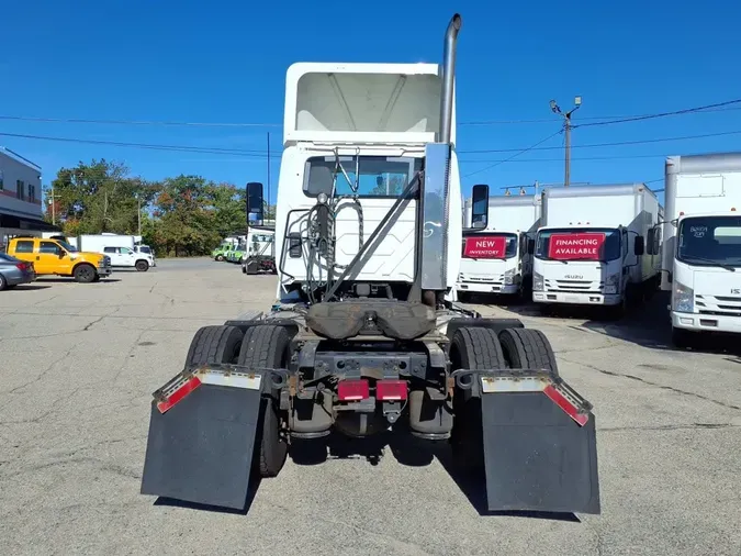 2021 NAVISTAR INTERNATIONAL LT625 DAYCAB S/A