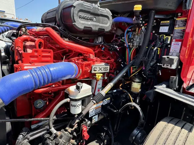 2023 Peterbilt 579