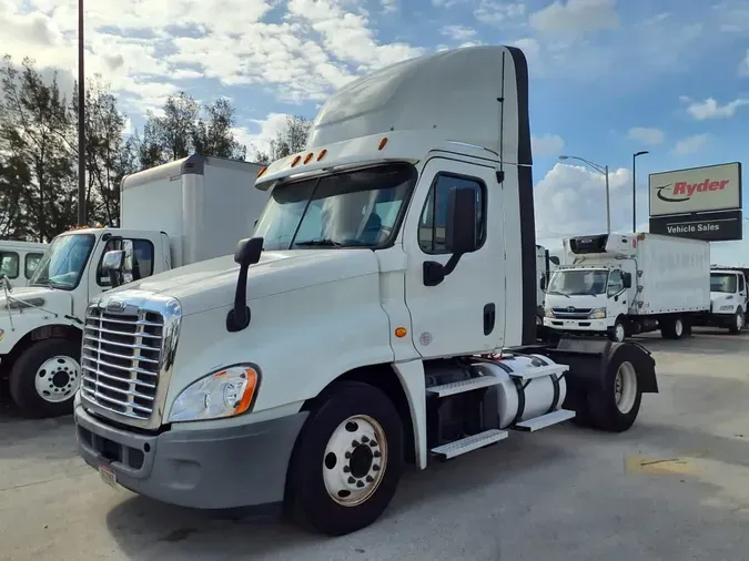 2019 FREIGHTLINER/MERCEDES CASCADIA 1256eca0a65fc11d85abef2ccd86fe2f9cb