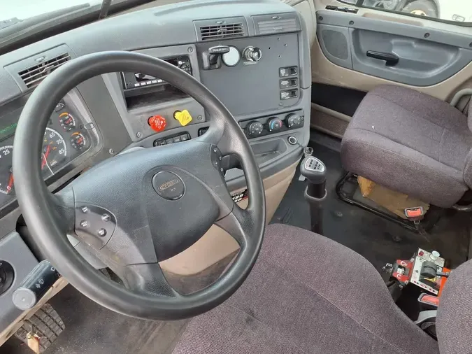 2018 FREIGHTLINER/MERCEDES CASCADIA 125