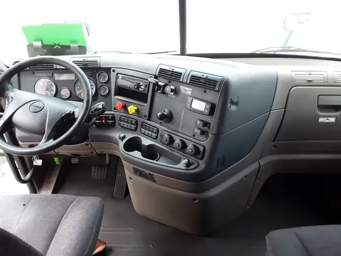 2019 FREIGHTLINER/MERCEDES CASCADIA 125