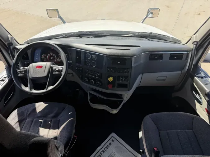 2022 Peterbilt 579