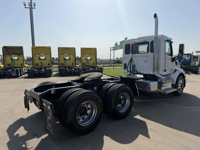 2022 Peterbilt 579