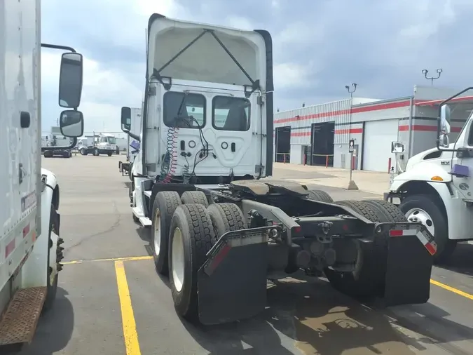 2021 FREIGHTLINER/MERCEDES NEW CASCADIA PX126646ed2cd7d496bd15e19c736e9529d2ad4