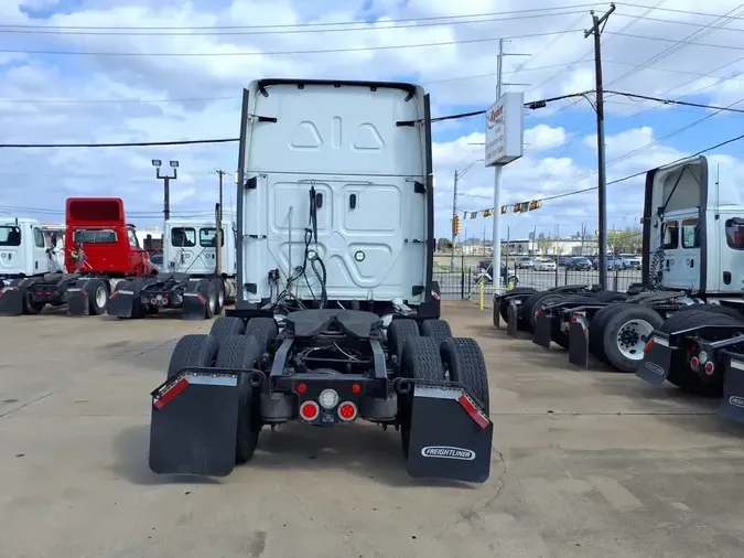 2020 FREIGHTLINER/MERCEDES NEW CASCADIA PX126646ed358cff22687d0c1c418583acf86e8