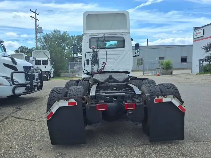 2018 NAVISTAR INTERNATIONAL RH613 DAYCAB T/A