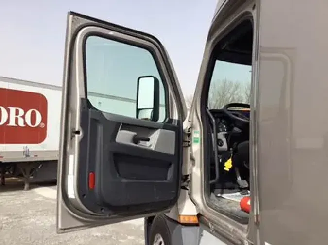 2021 Freightliner Cascadia