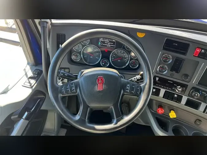 2021 KENWORTH T680