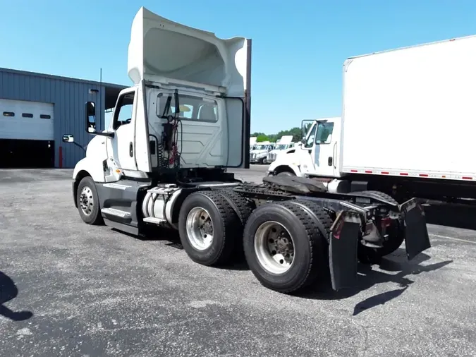 2020 NAVISTAR INTERNATIONAL LT625 DAYCAB T/A