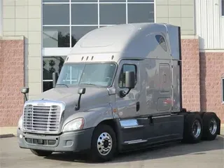 2017 FREIGHTLINER CASCADIA 125