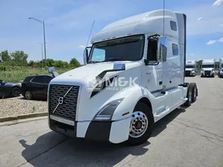 2020 VOLVO VNL64T760