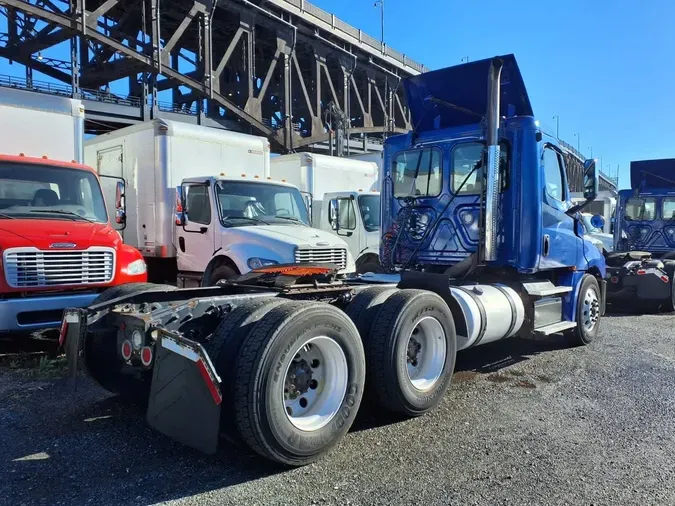 2019 FREIGHTLINER/MERCEDES NEW CASCADIA PX12664