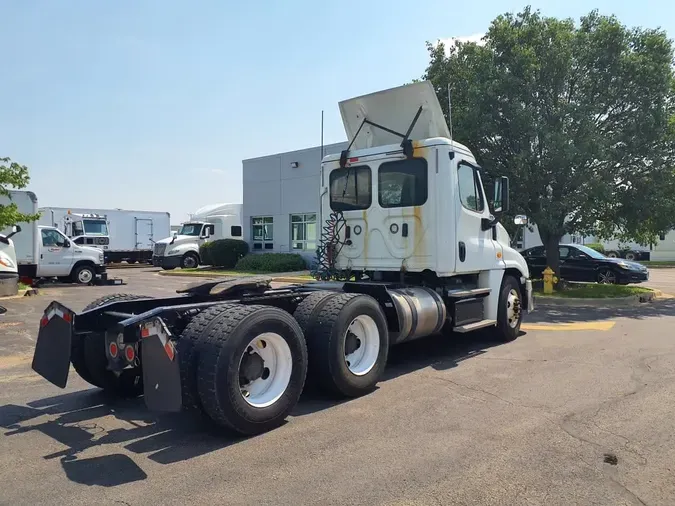 2018 FREIGHTLINER CASCADIA 125