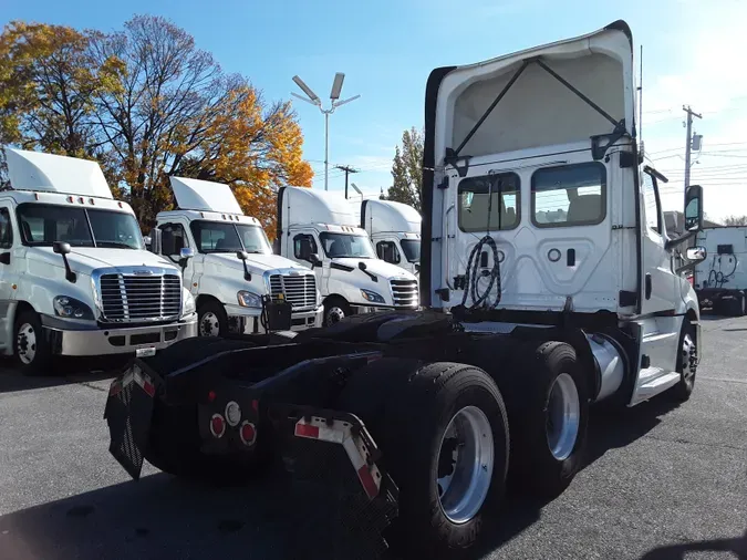 2019 FREIGHTLINER/MERCEDES NEW CASCADIA PX12664