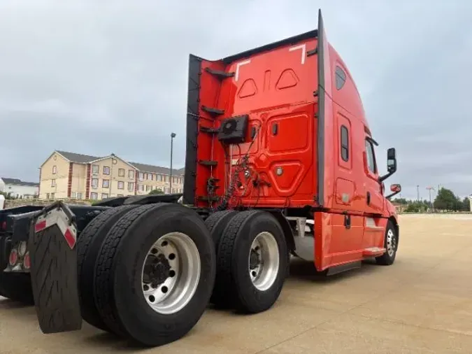 2020 Freightliner New Cascadia 1266edd778e722db2f24a53048d45c3cd4b