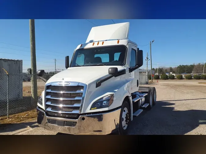 2020 FREIGHTLINER/MERCEDES NEW CASCADIA PX126646ee762b495ccb082432310fedd24838a