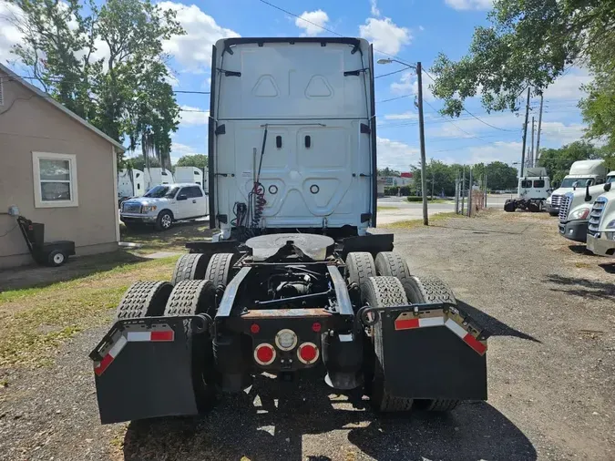 2022 FREIGHTLINER/MERCEDES NEW CASCADIA PX126646ee7fdaca69e0807d8cff255bb4a3e5f